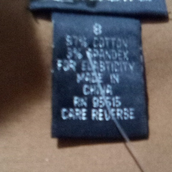 rafaelia brown button down blouse. Size 8 - Picture 6 of 6